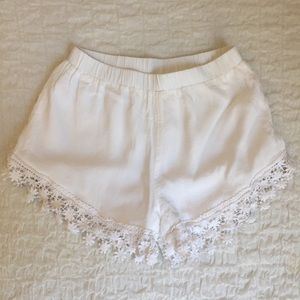 White Shorts with Lace Trim
